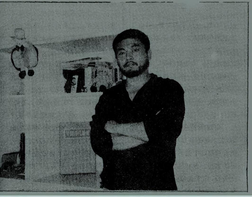 李靖飛