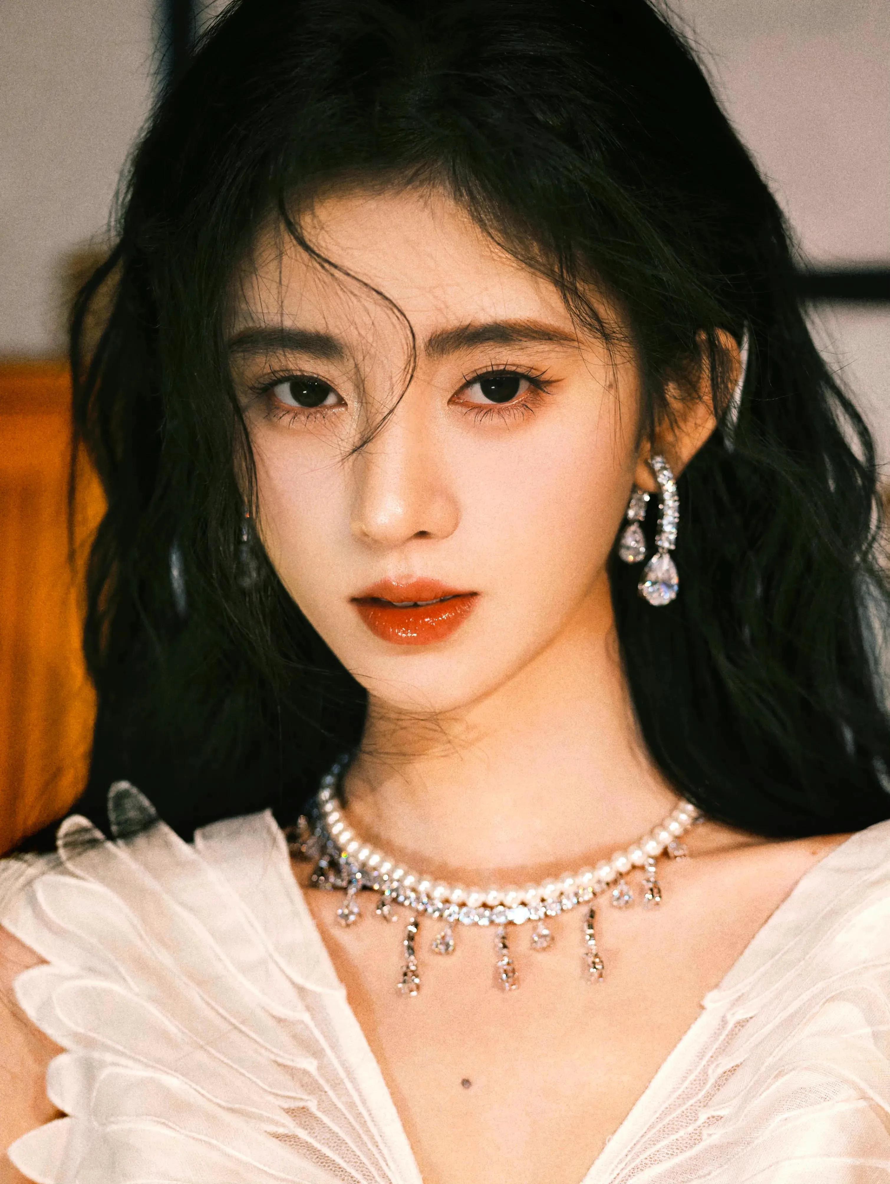 鞠婧禕