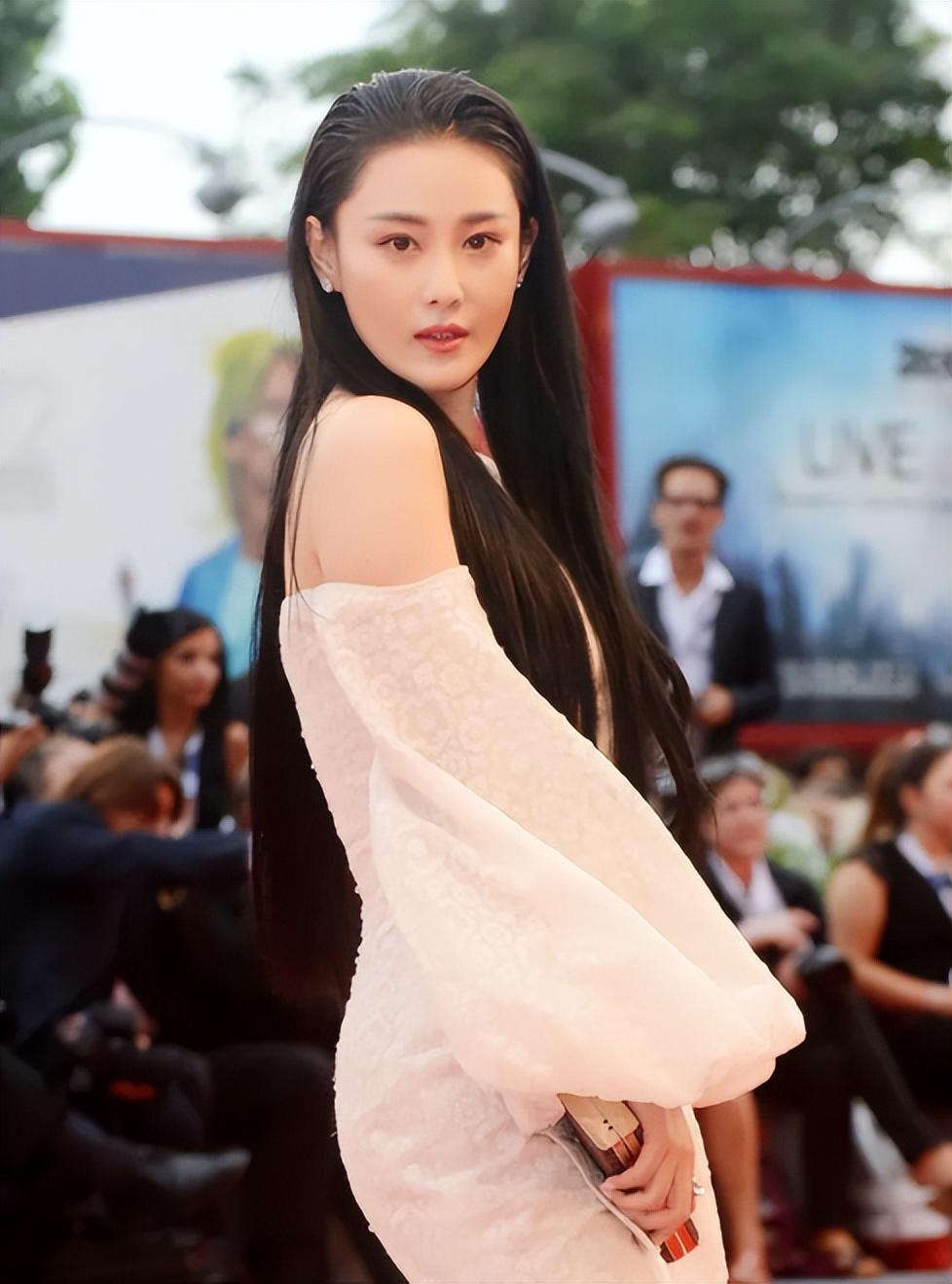 張馨予