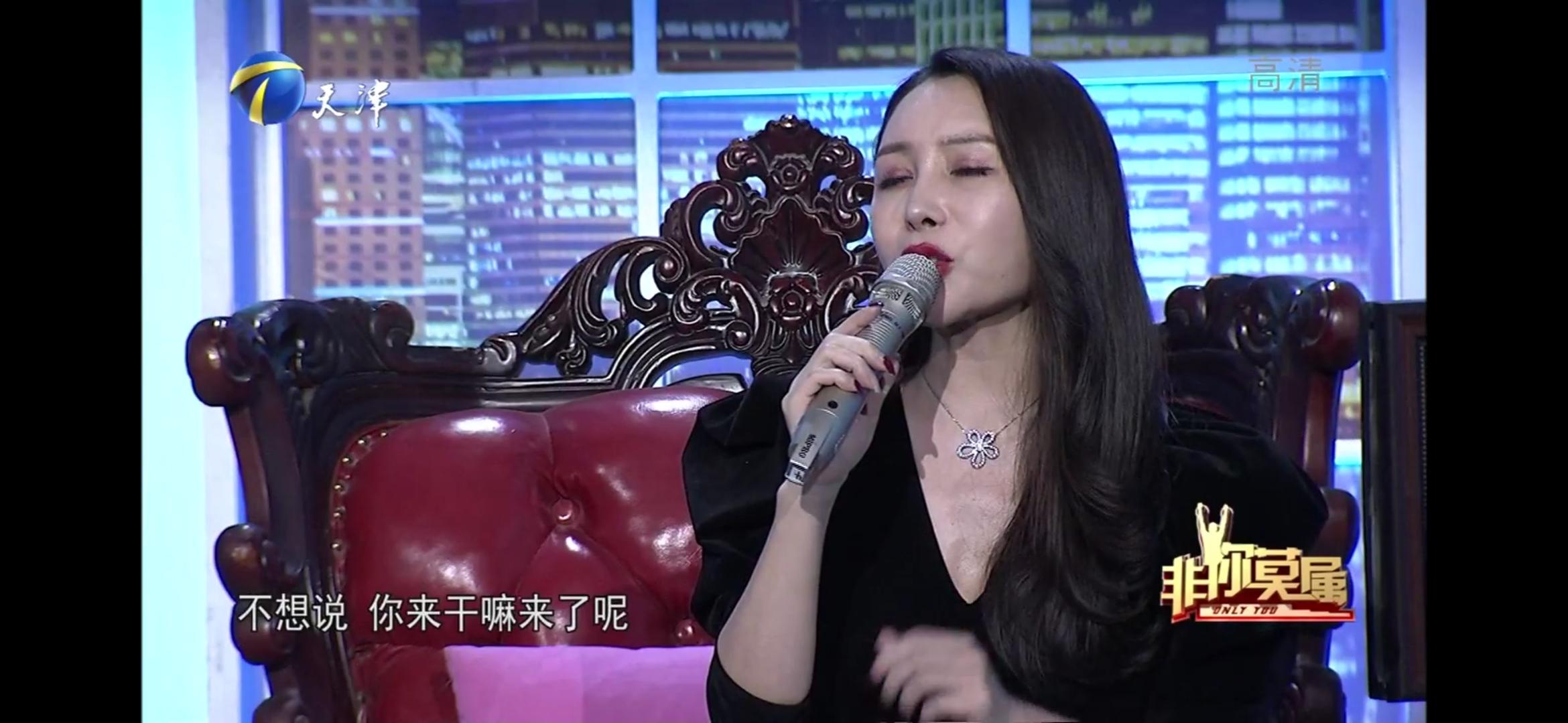 李晨