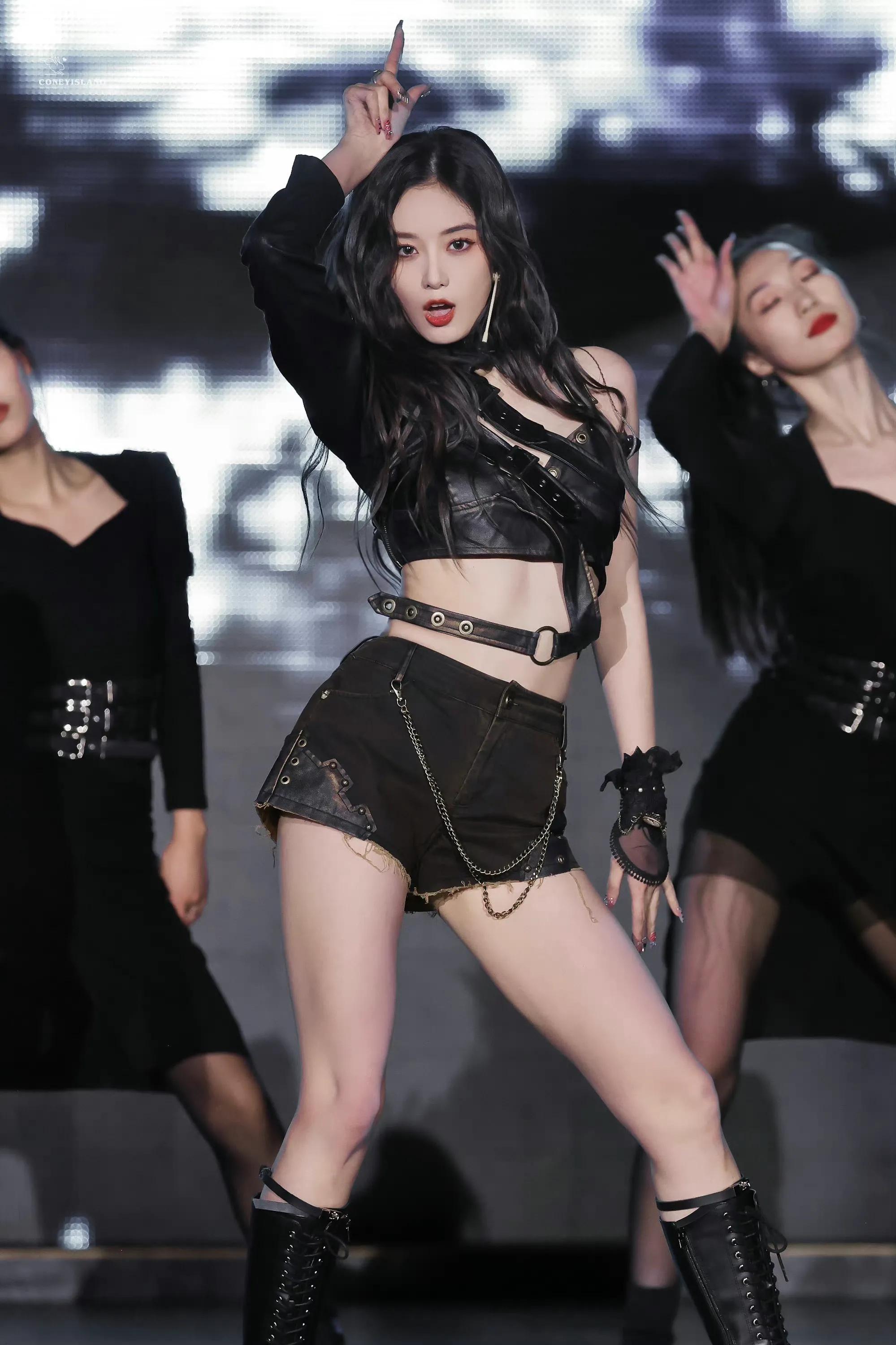 徐藝洋