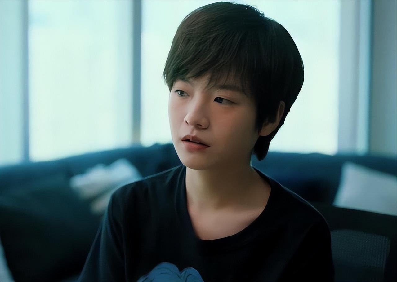 李庚希