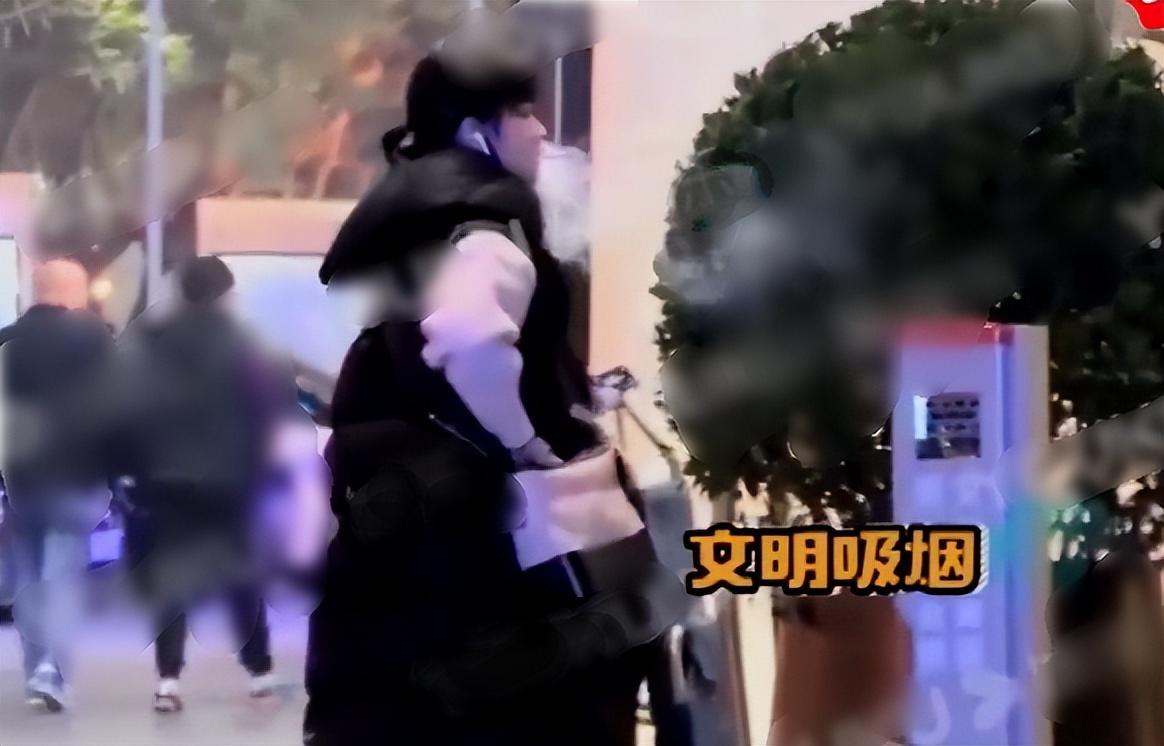 李庚希