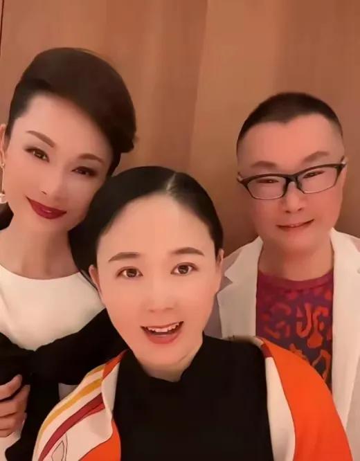 於文華