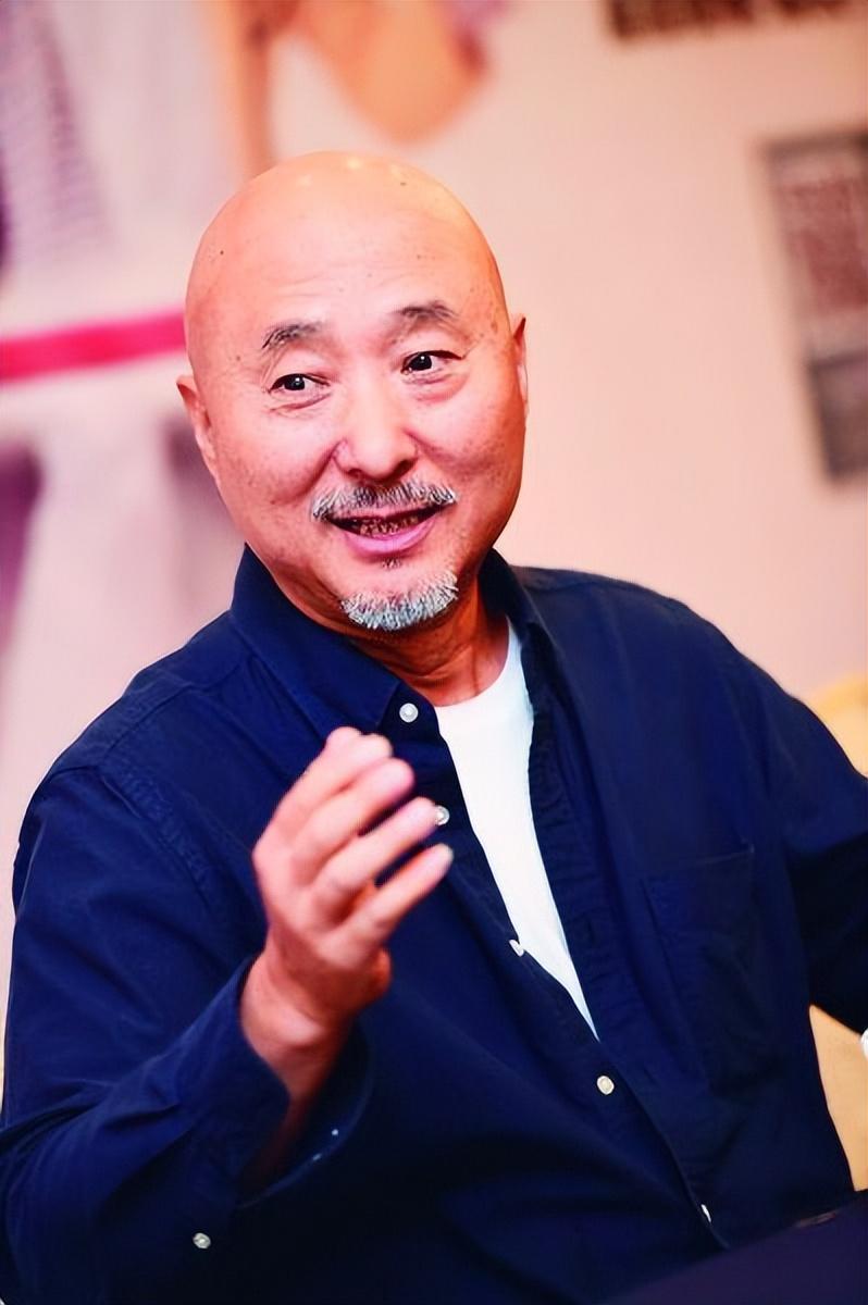 陳佩斯個人資料（陳佩斯的母親病逝：母愛成永恆，他用孝心溫暖母親的最後時光）