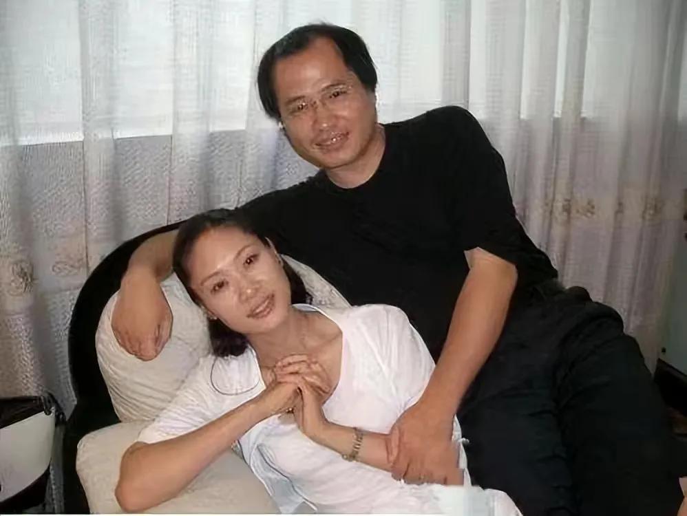 於文華
