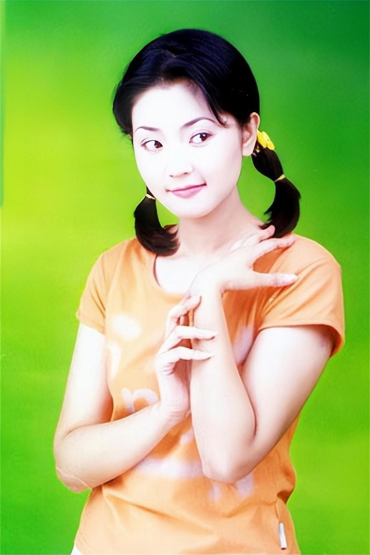 方瓊