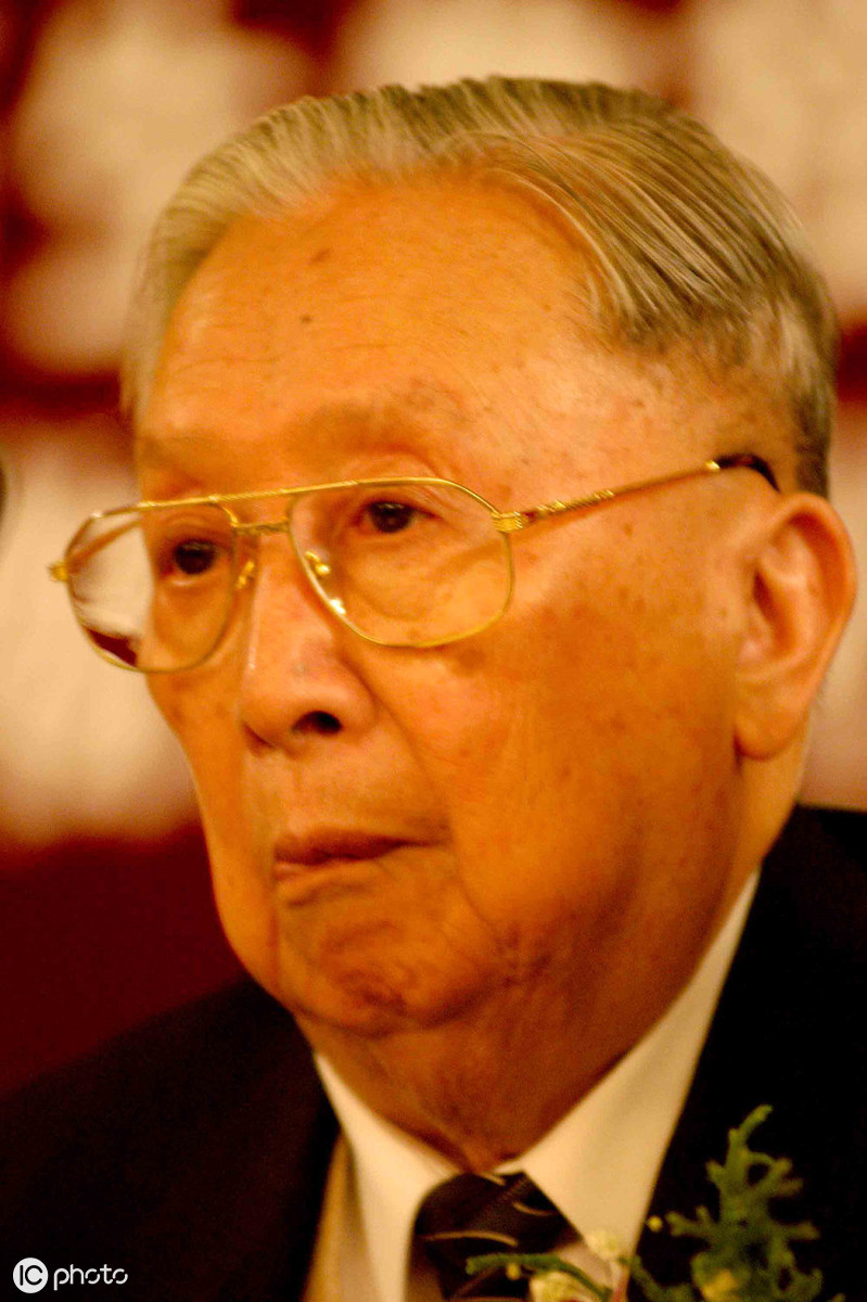 吳階平