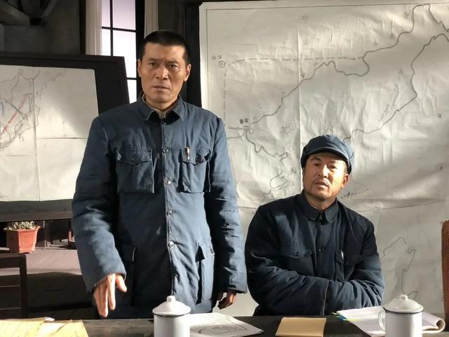 葉立三