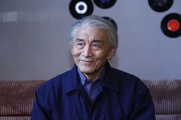 遊本昌