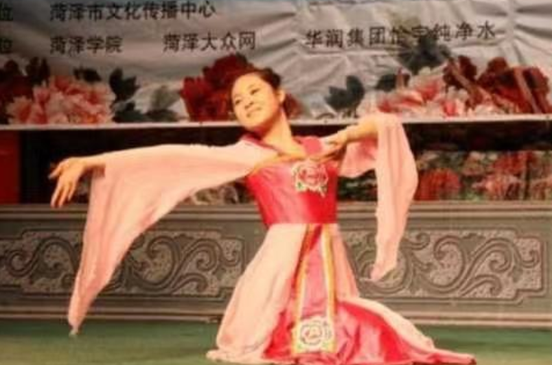 張穎穎