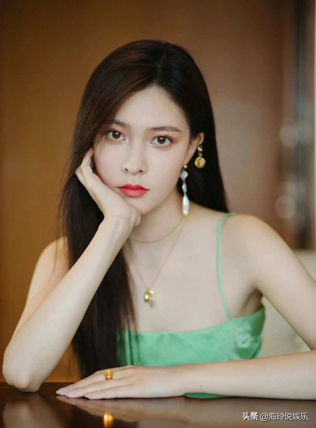 宋妍霏