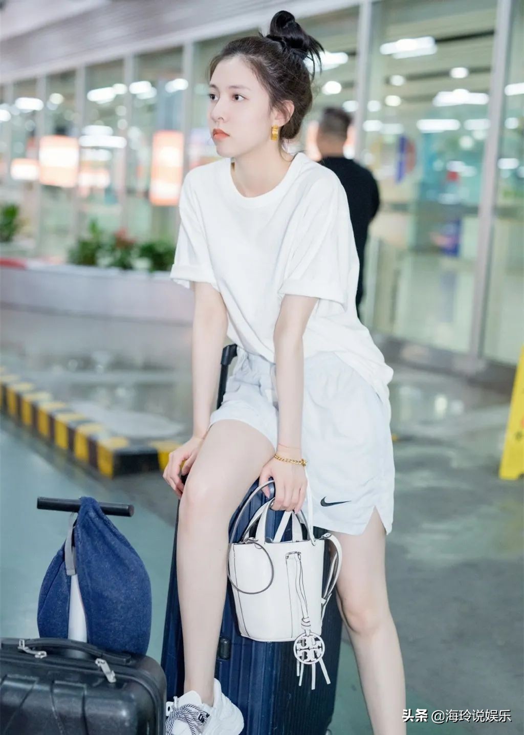 宋妍霏