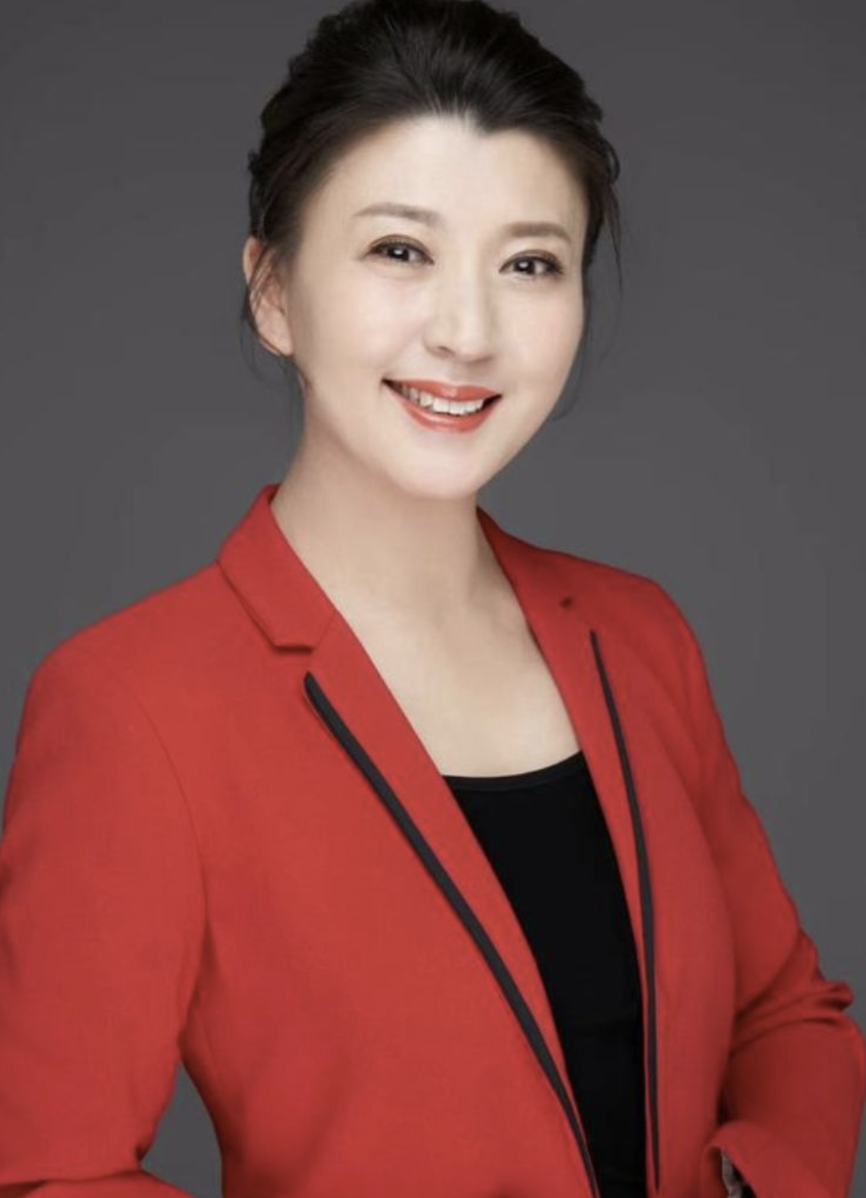 演員髕學晶個人檔案簡介（演藝圈的大孝女，49歲成了婆婆）