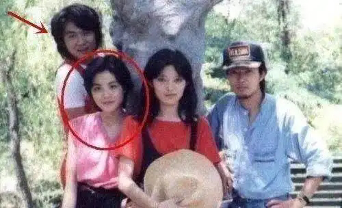 王菲