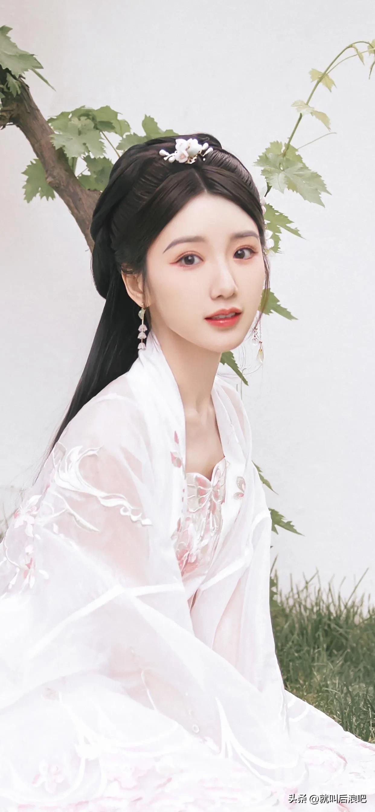 毛曉彤
