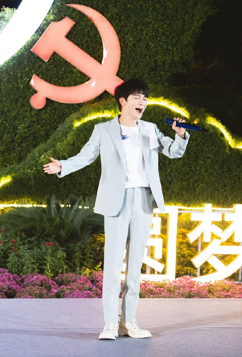 週深