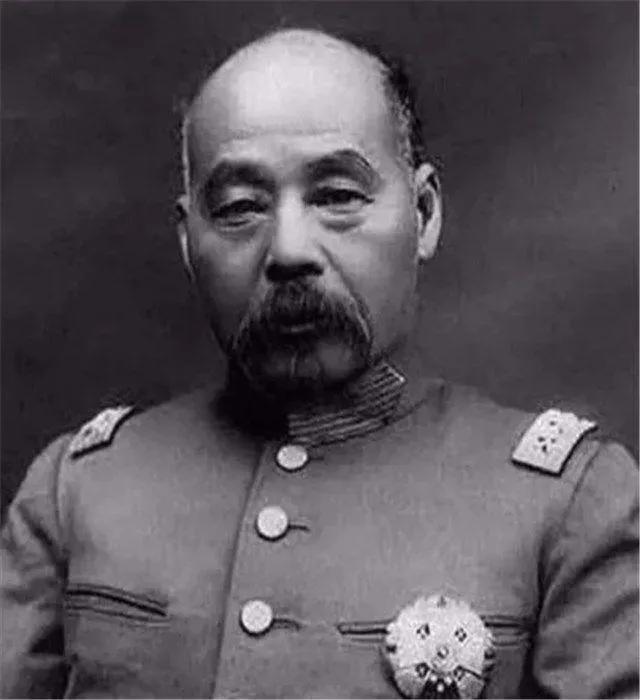 馮鞏