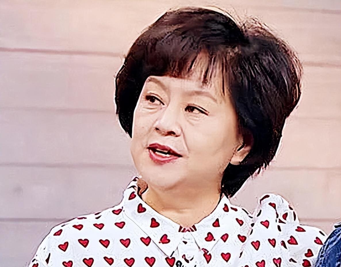 鞠萍