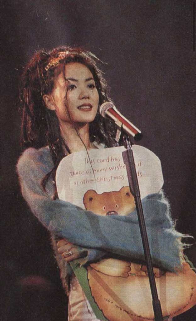 王菲
