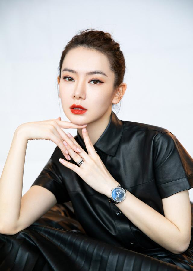 戚薇
