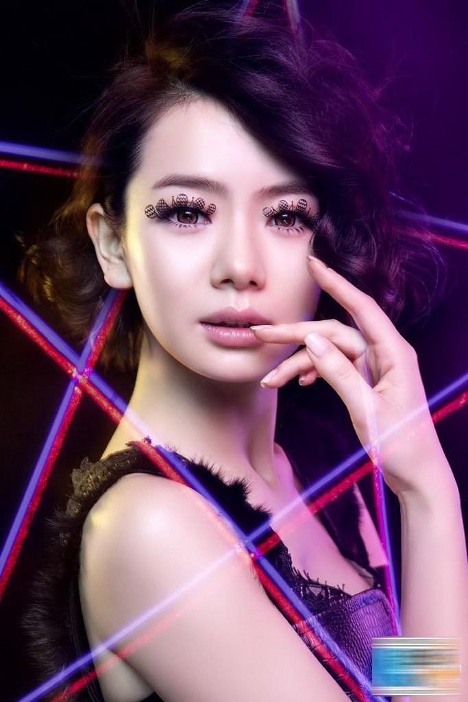 戚薇