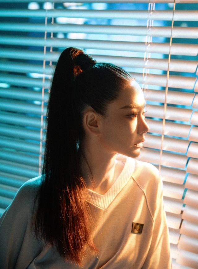 戚薇