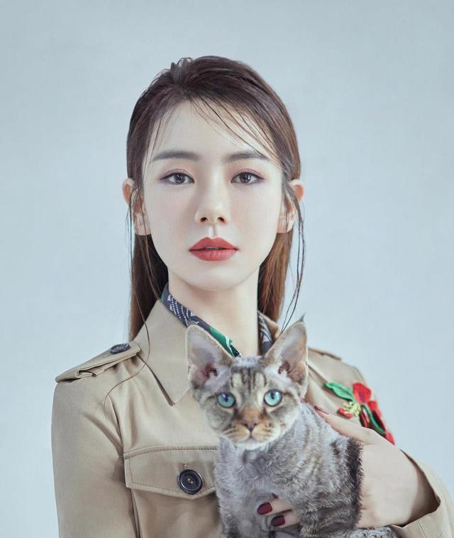 戚薇