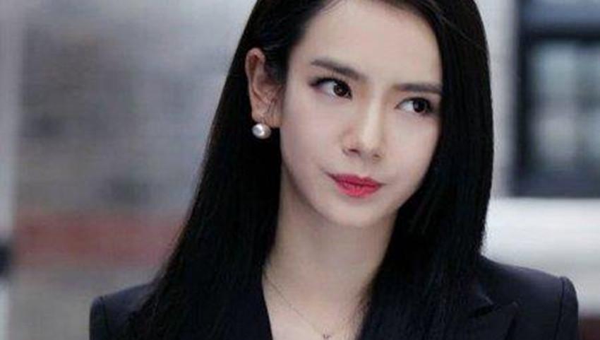 戚薇