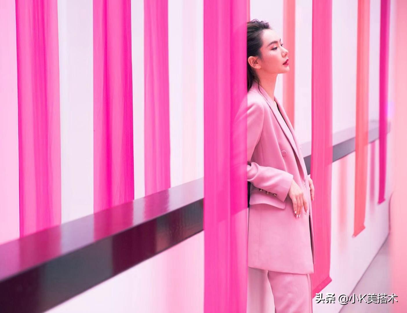 戚薇