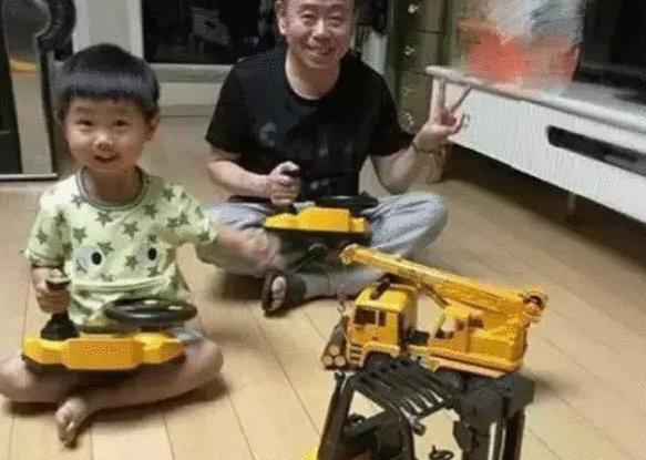 潘長江