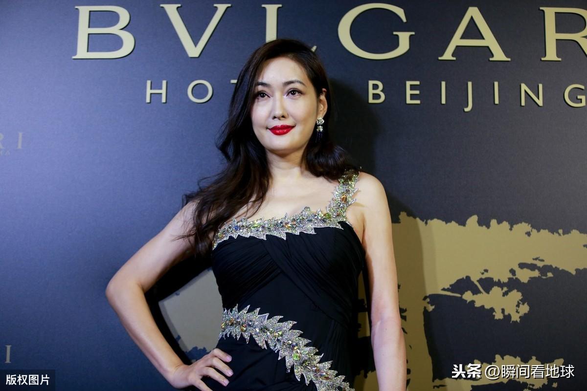 50多歲的孟廣美底子好 風韻十足 總是那麼好看