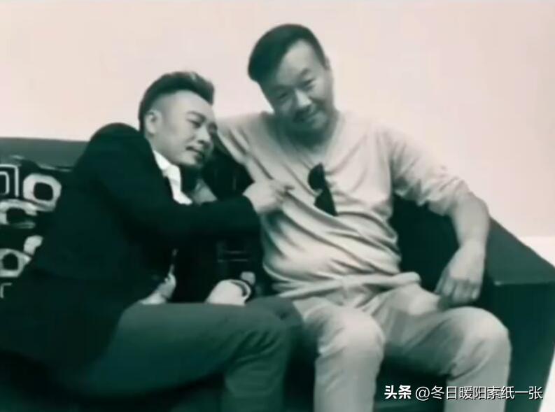 張頌文