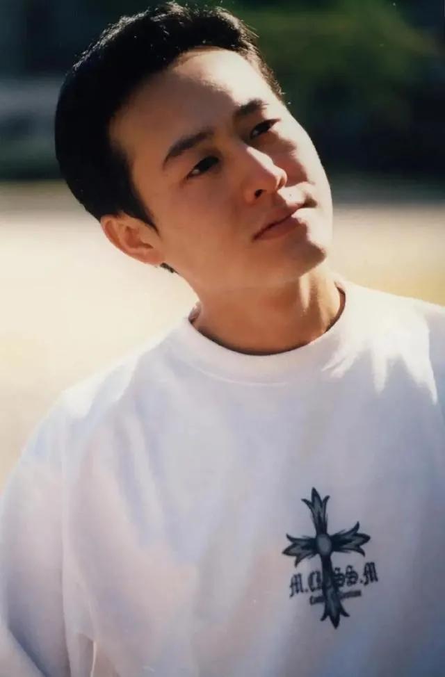 張頌文