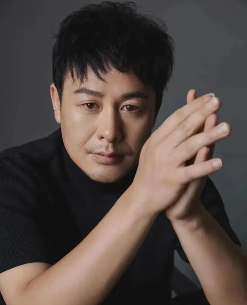 張頌文