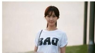 李菲兒