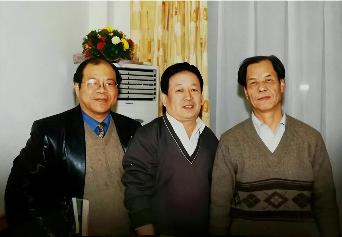 陳忠實