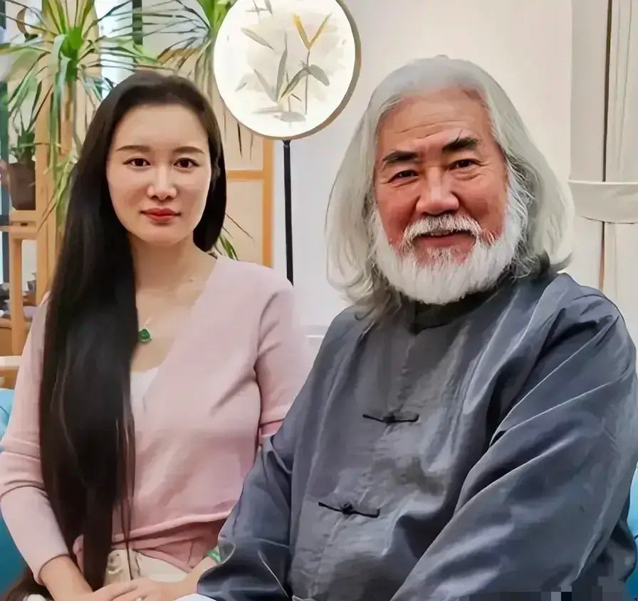 杜星霖