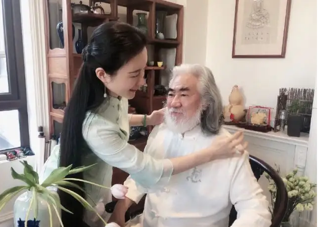 杜星霖