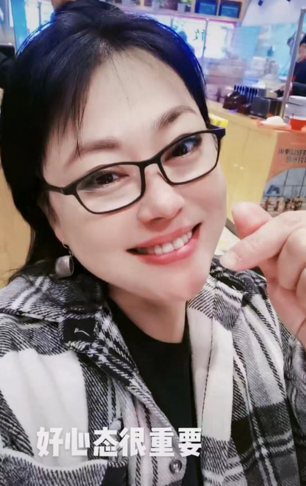 李菁菁