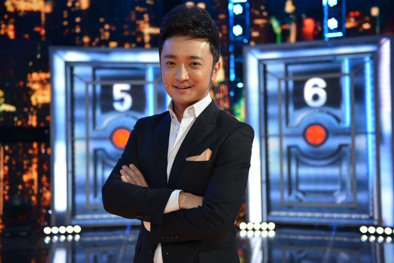 小尼個人資料簡介（妻子是新疆人，小2歲也幸福，婚後養貓陪伴妻子）