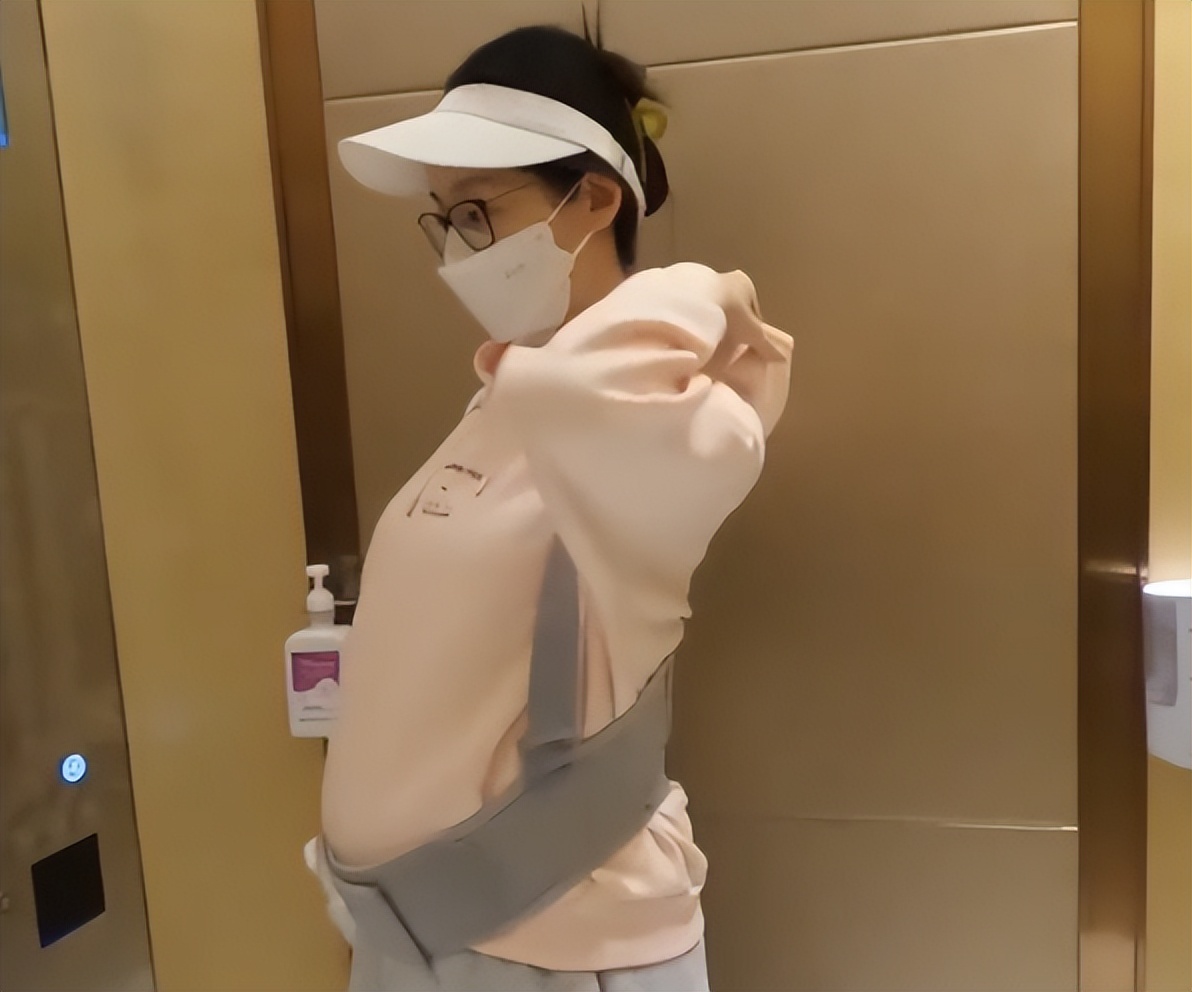 鄭愷