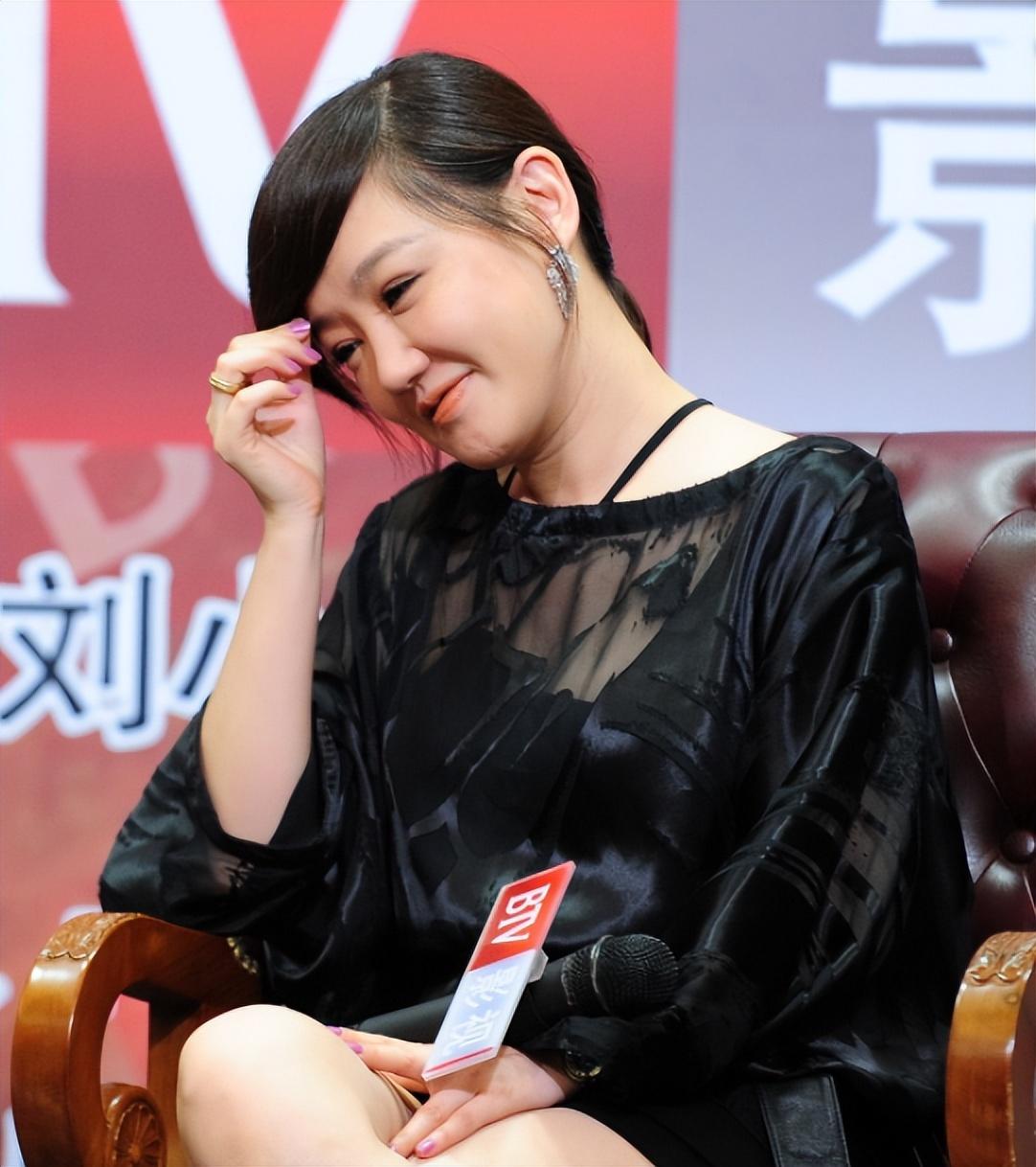薛佳凝