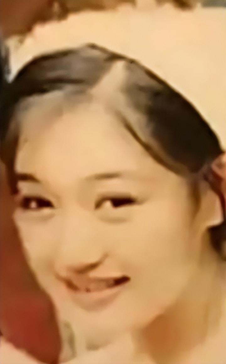 薛佳凝