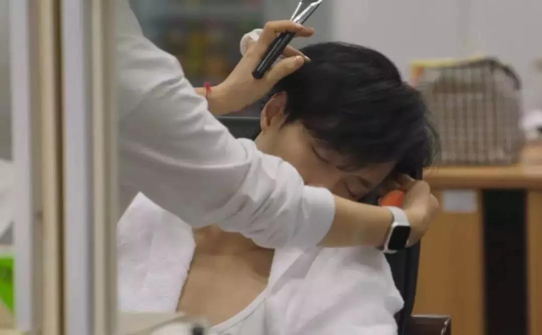 張藝興