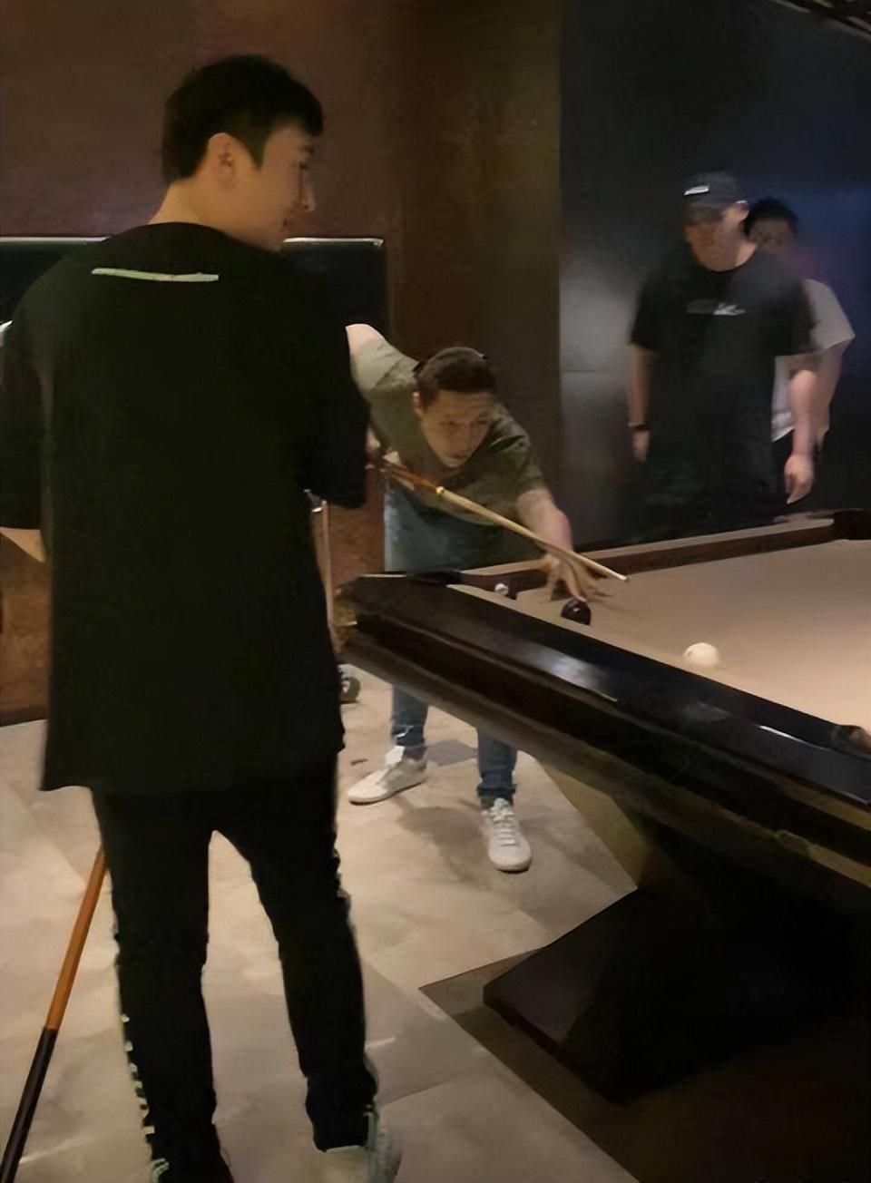 張藝興