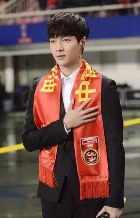 張藝興