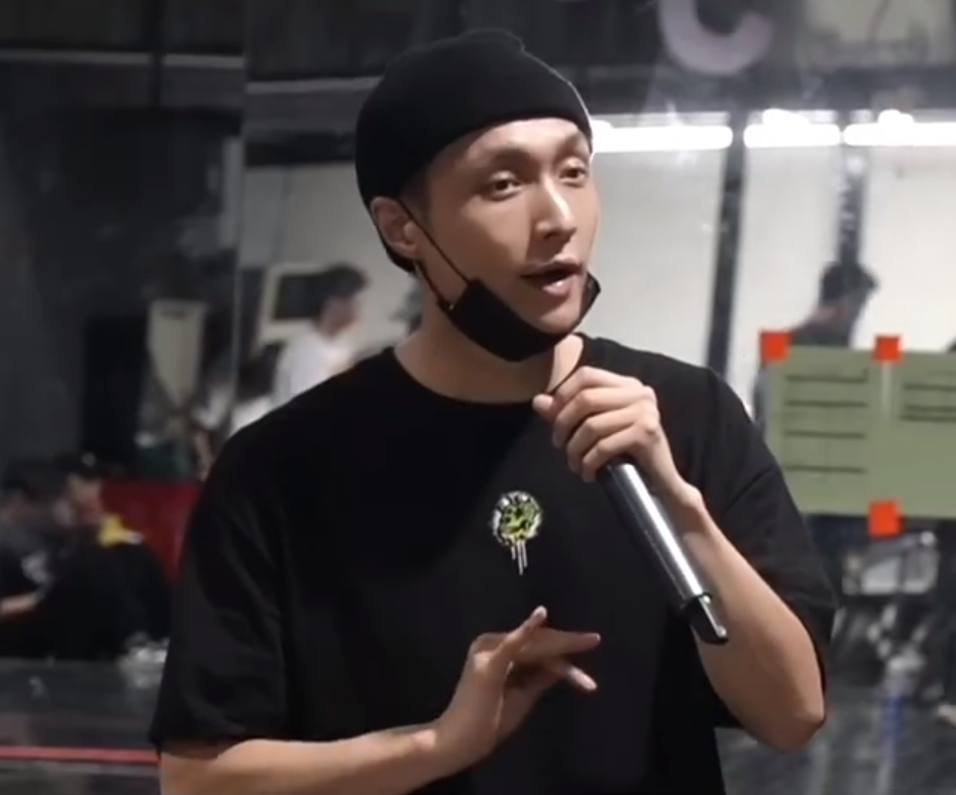 張藝興