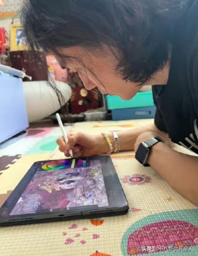 戚薇