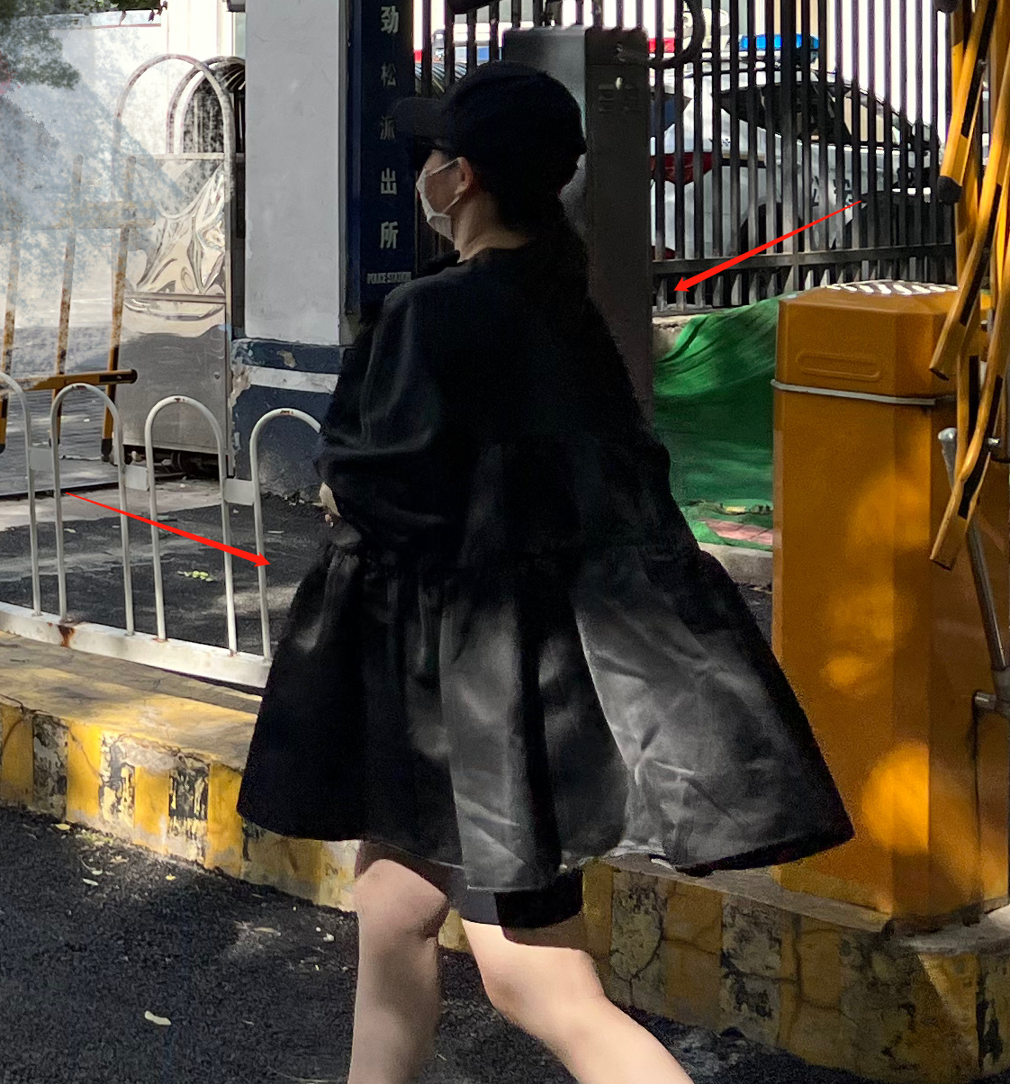 戚薇